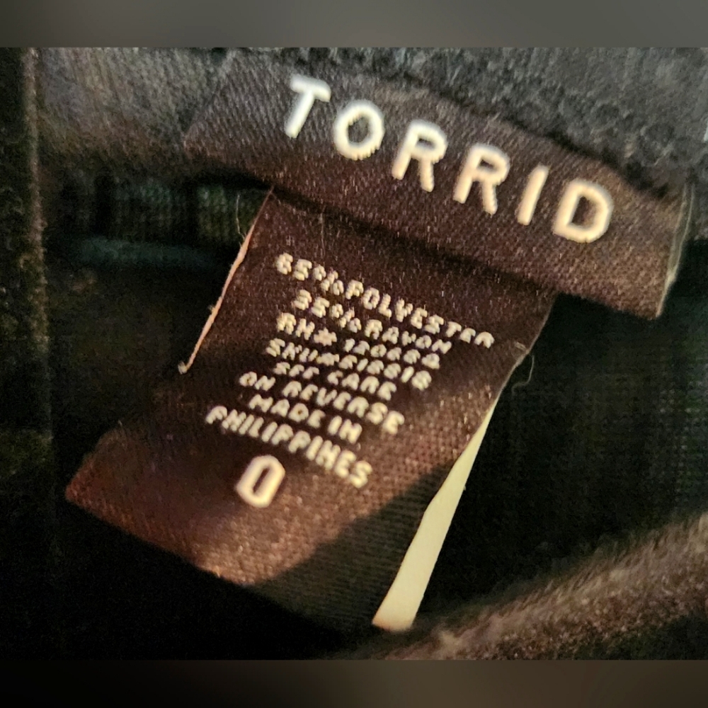 Torrid Size 0 - Picture 3 of 3